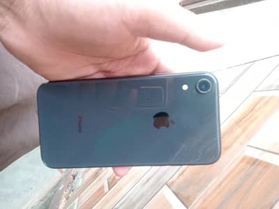 Apple iPhone XR
