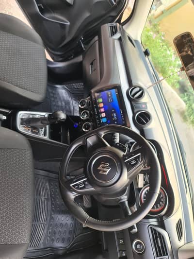 Suzuki Swift GLX CVT 2023 – Full Option