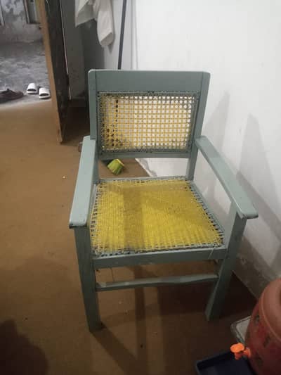 used Nylon knit chair