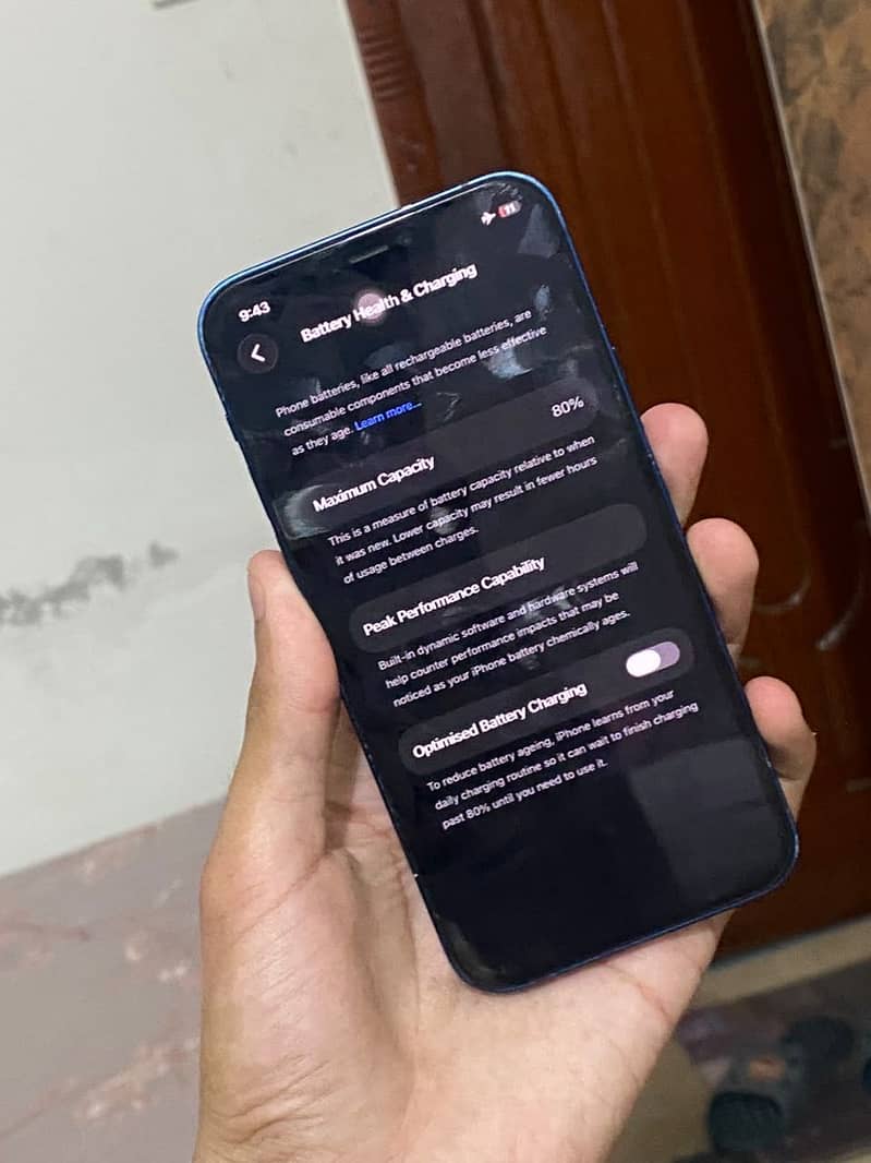 Apple iPhone 12 7
