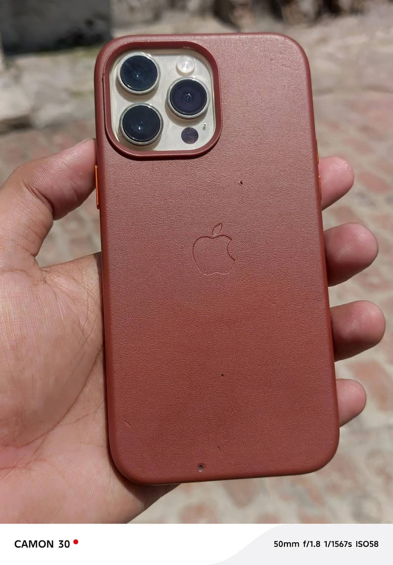 iPhone 14 Pro Max 3