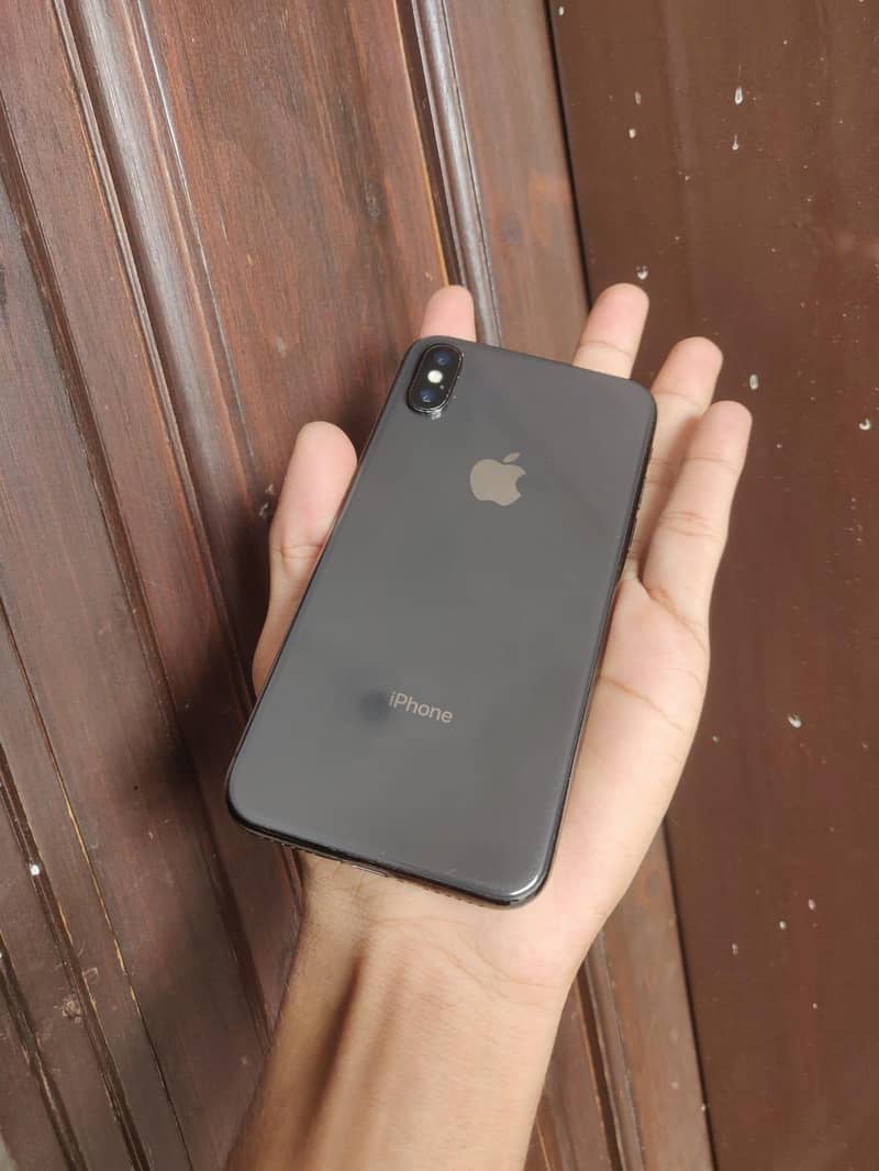 Apple iPhone X 1