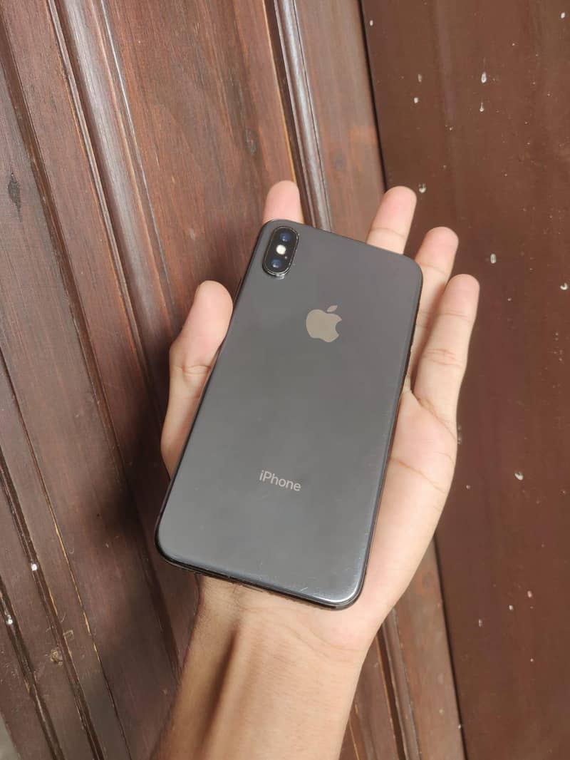 Apple iPhone X 6