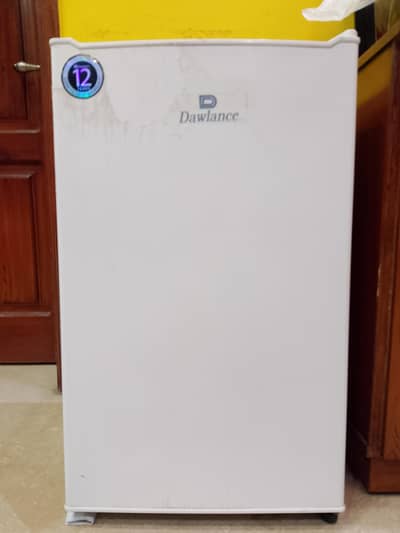 Dawlance mini room fridge