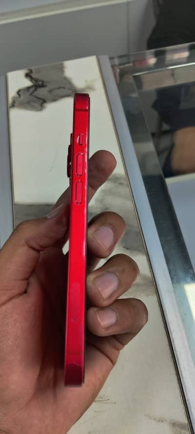 Apple iPhone 14