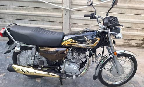 HONDA CG 125S GOLD EDITION 2025/2026 All Punjab register