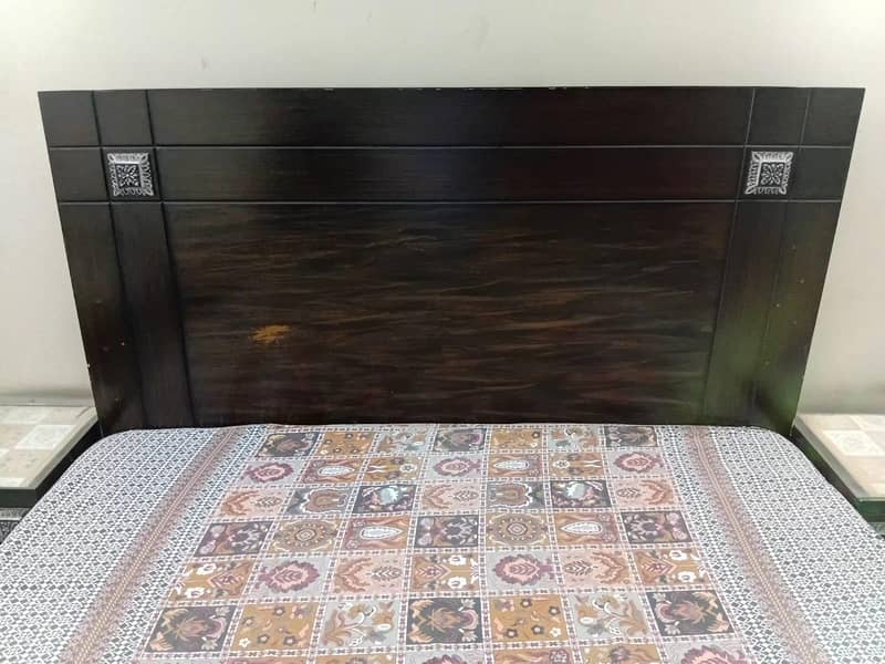 bed with side tables 1