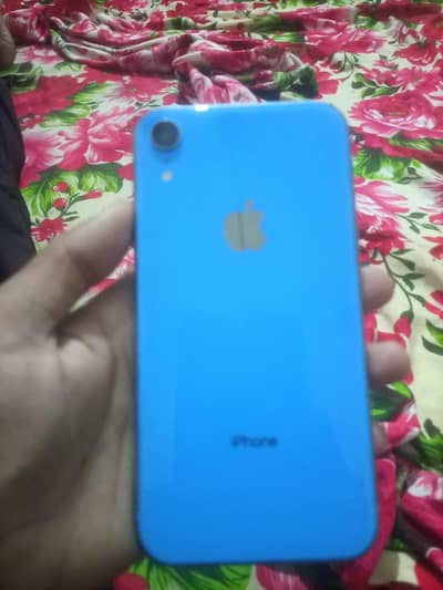 Apple iPhone XR