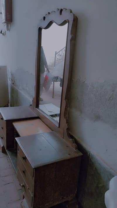 Dressing Table
