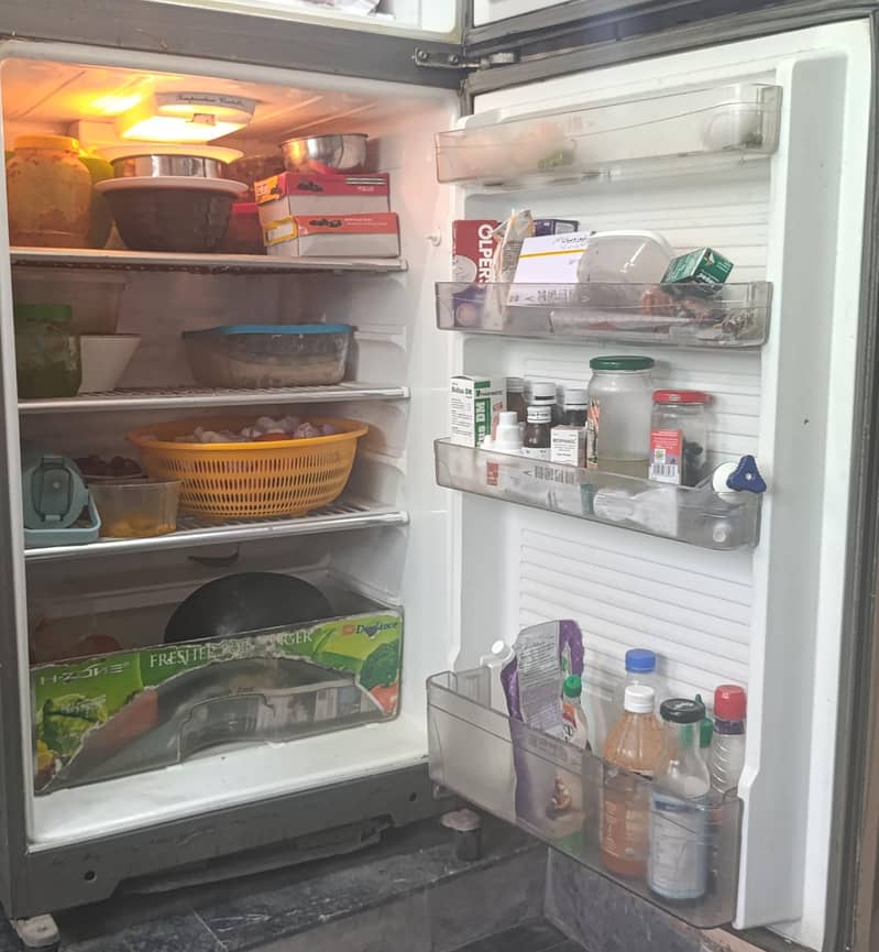 Dawlance Fridge 7
