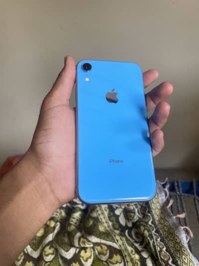 Apple iPhone XR