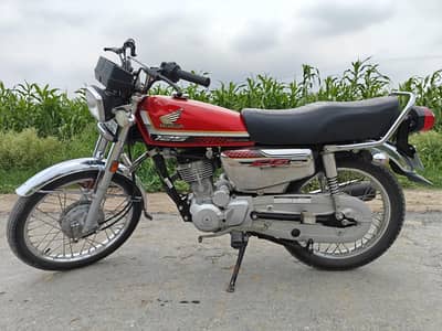 Honda 125 Special Edition 2025 Model