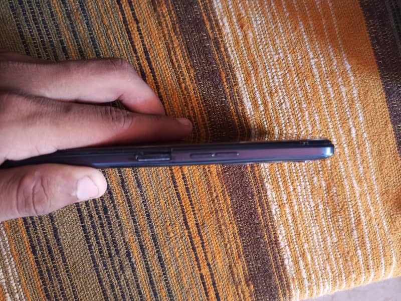 Tecno CAMON 18T 1