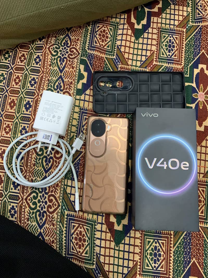 Vivi V40e 1
