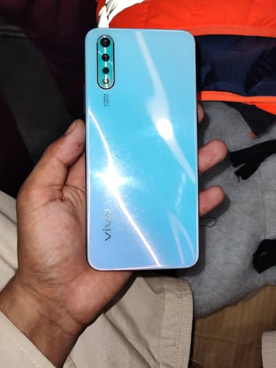 Vivo S1