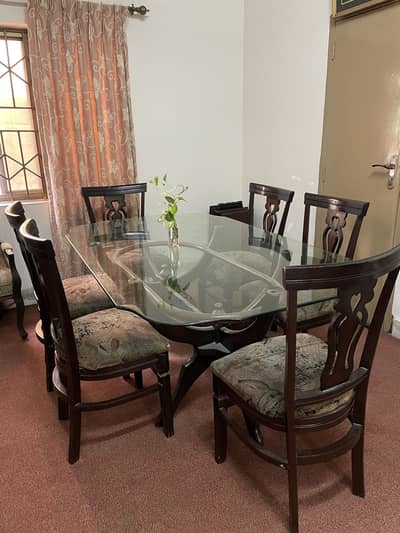 Dining table with 6 chairs