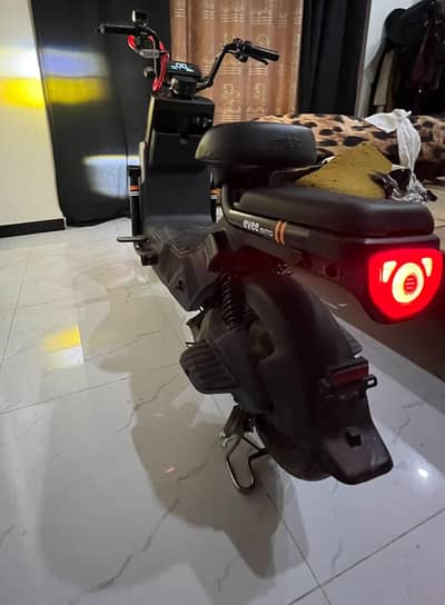 electric Scooty for sale