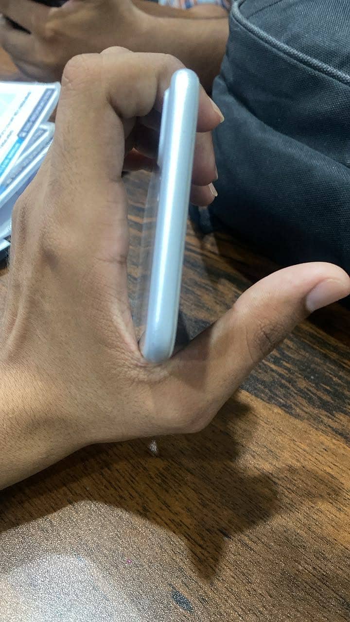 Apple iPhone 7 Plus 1