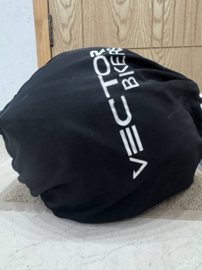 Vector helmet 0