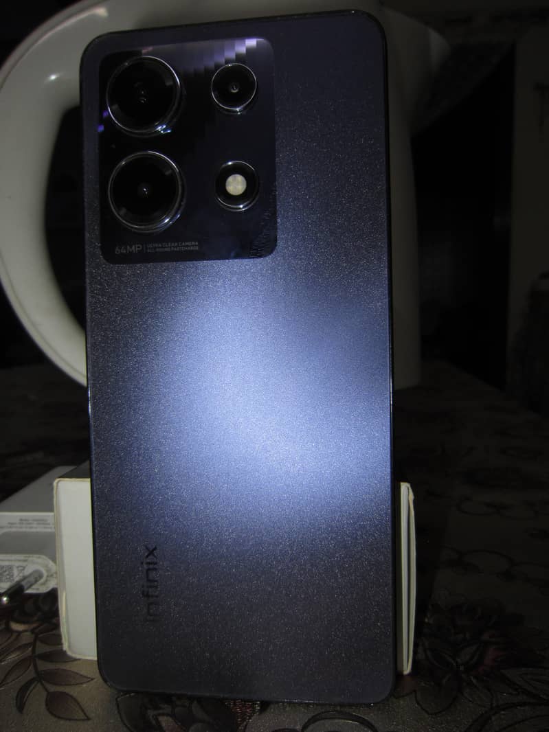 Infinix Note 30 4