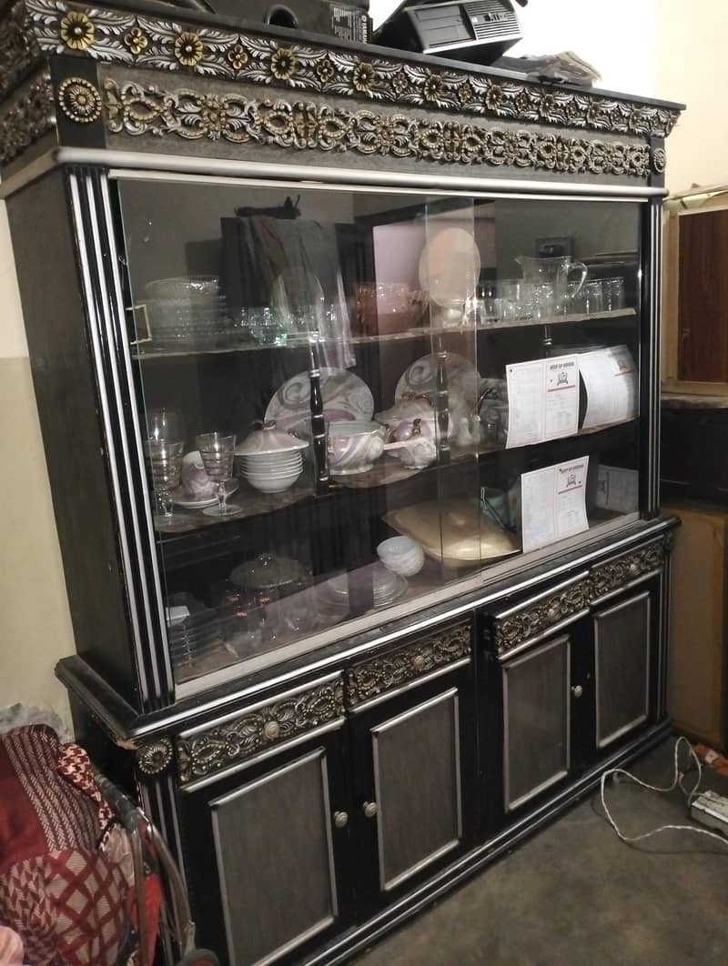 bed set . dressing . and showcase 5