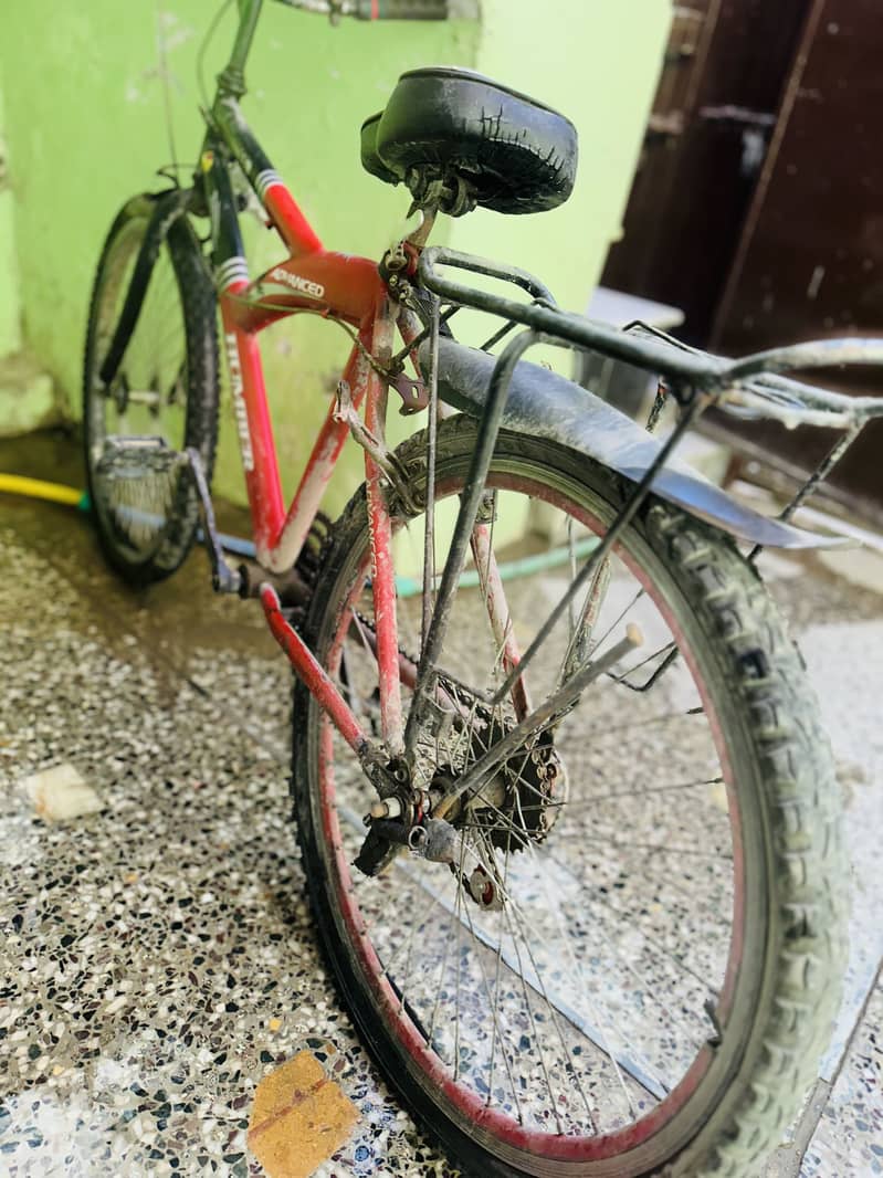 Cycle gear 5
