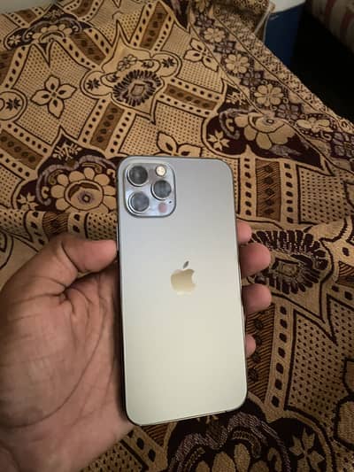 Apple iPhone 12 Pro