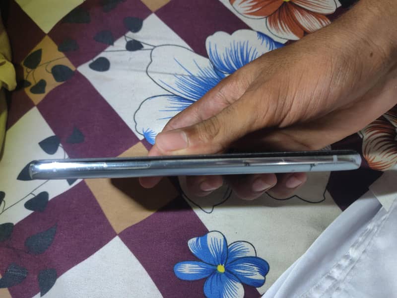One Plus 8T 4