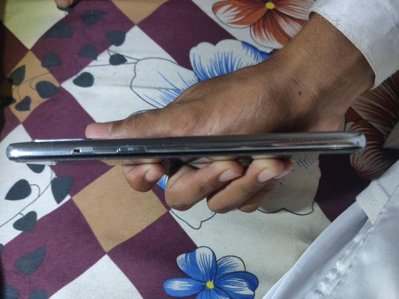 One Plus 8T 5