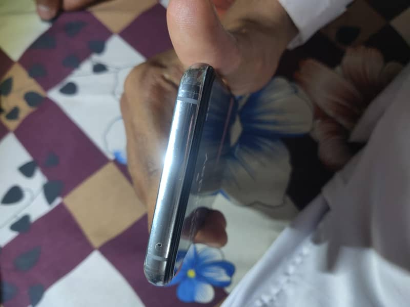 One Plus 8T 7