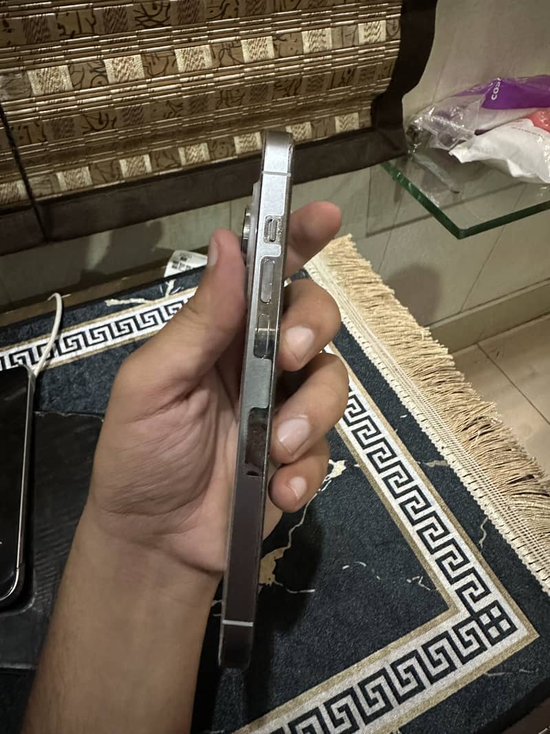 Iphone 14 pro 3