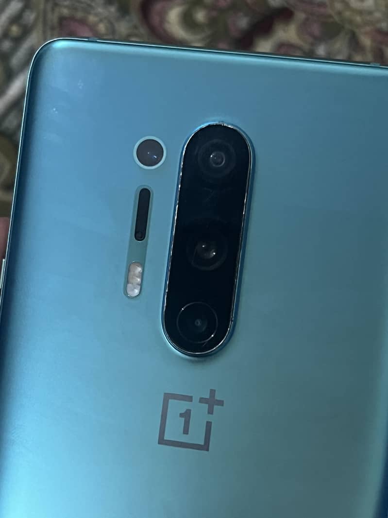 One Plus 8 Pro 0
