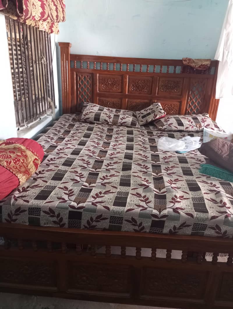 king size double bed 2