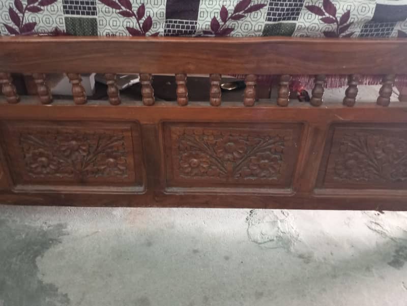 king size double bed 3