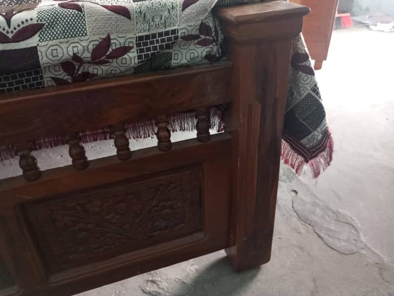king size double bed 5