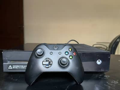 xbox one with controller