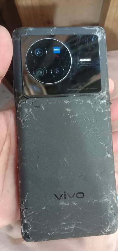Vivo X80 screen damage