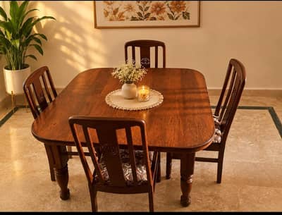 solid wood dinning table