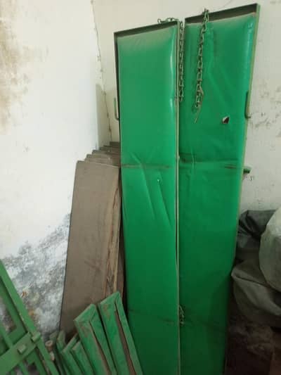 Suzuki ravi pikup back seats and back darwazy