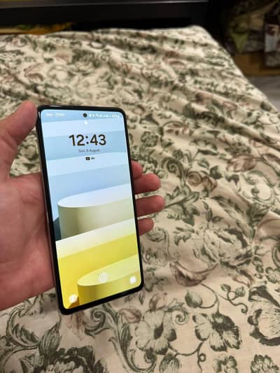 Samsung Mobile A72