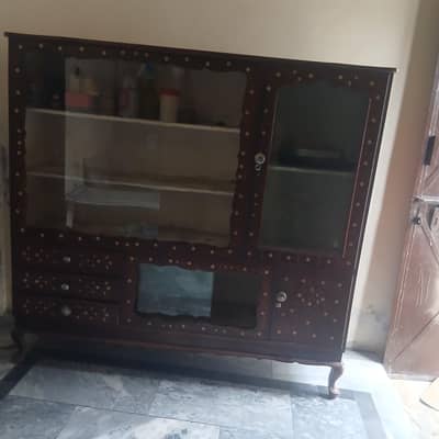 showcase selling