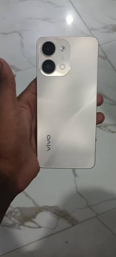 Vivo y11