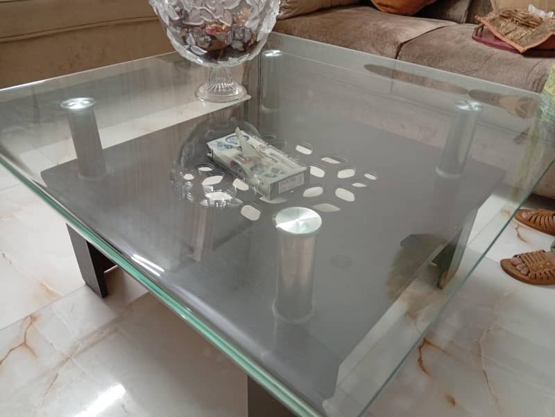 sofa drawing room table 2