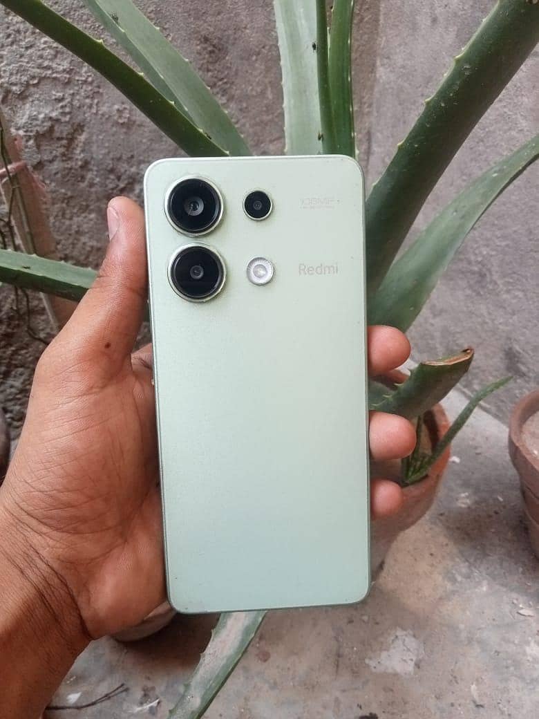 Xiaomi Redmi Note 13 Pro 0