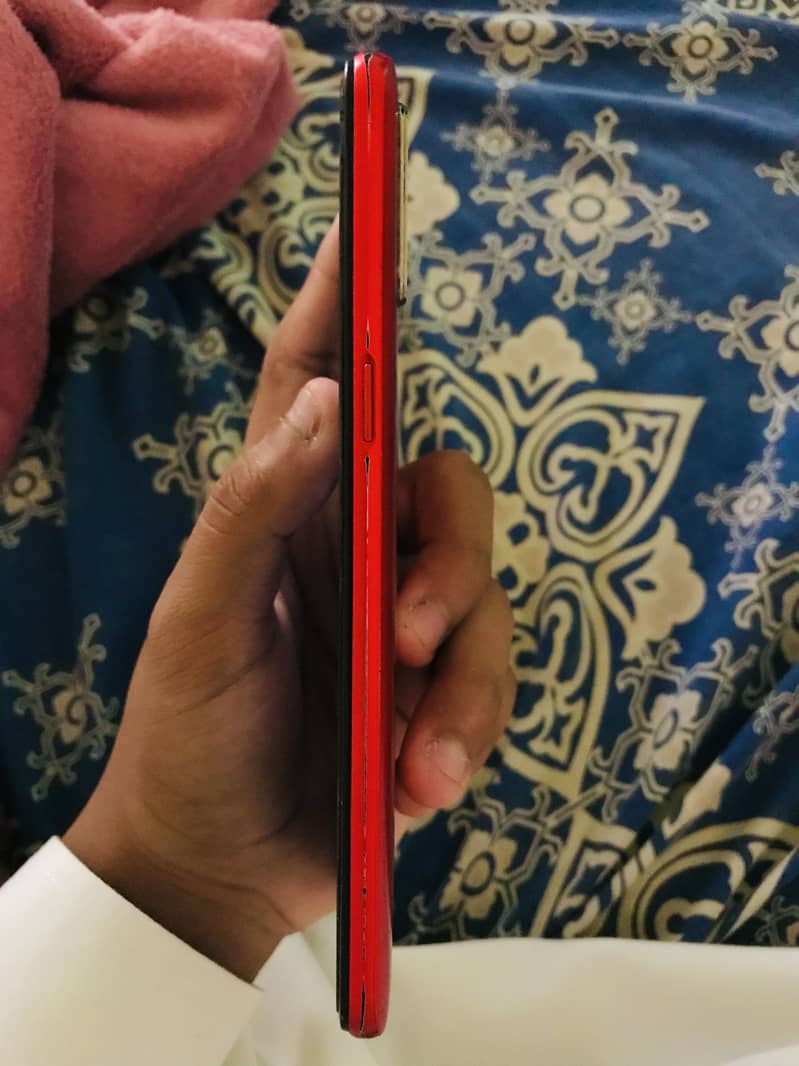 Realme C3 4