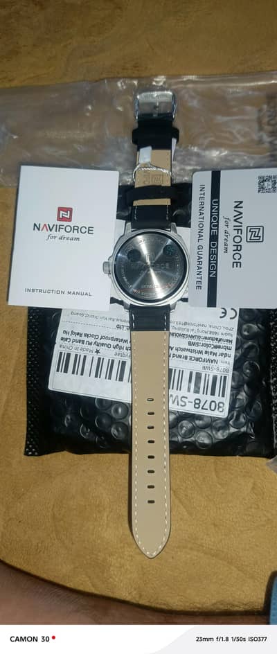 NAVIFORCe watch  ye number h 03444453173