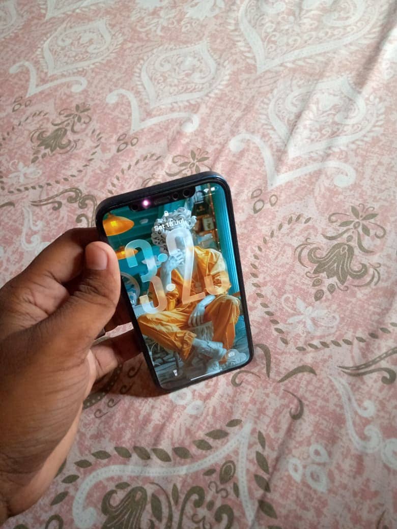 Apple iPhone 12 2