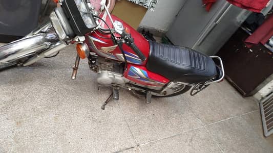 Honda cg 125 red 2022 for sale