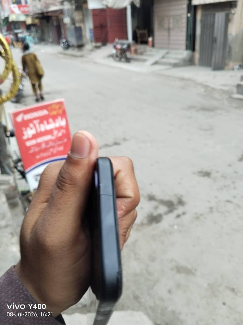OPPO A6s 3
