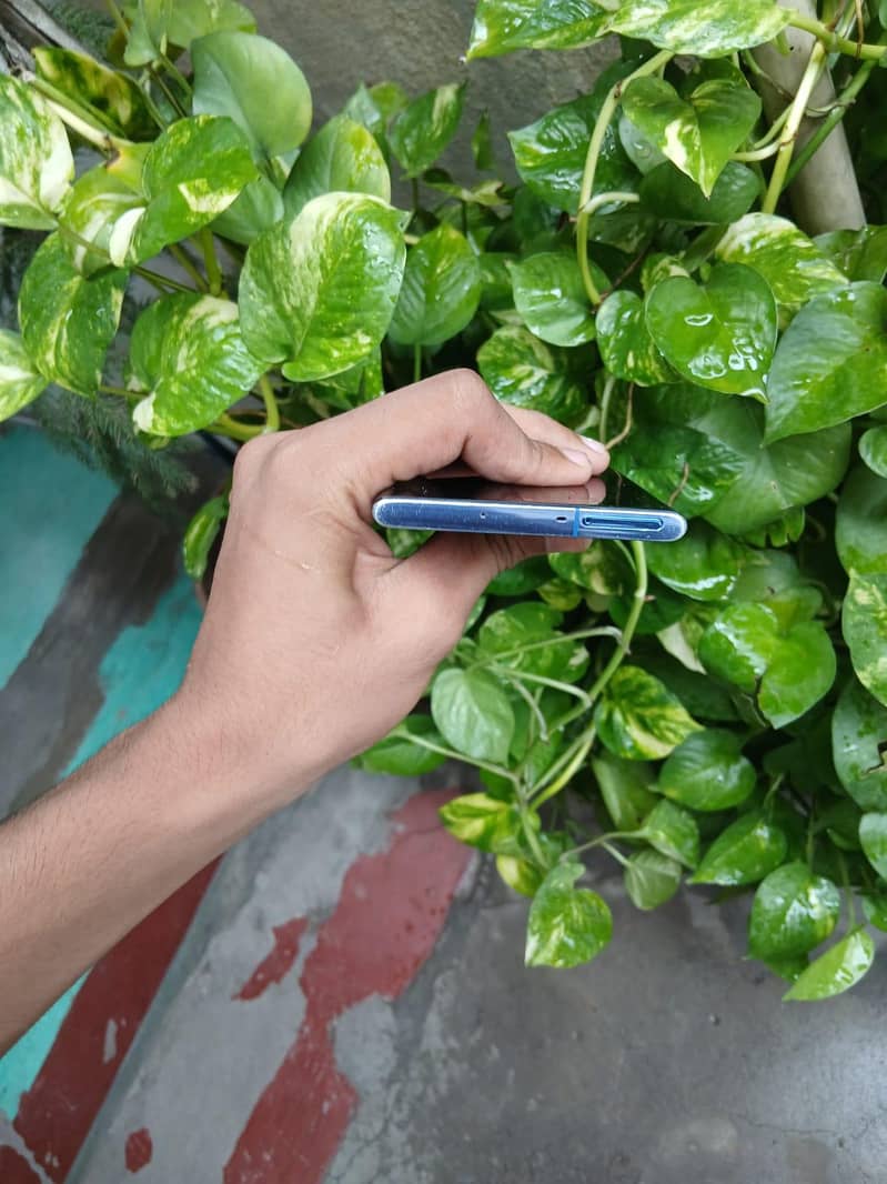 Samsung Mobile Note 10 Plus 5
